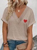 Blusa feminina com gola V e cores brilhantes Lucilda. Plus Size