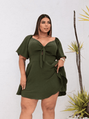 Vestido Feminino Macaquinho com sobreposição simulando um vestido Luna. Plus Size