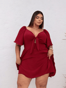 Vestido Feminino Macaquinho com sobreposição simulando um vestido Luna. Plus Size
